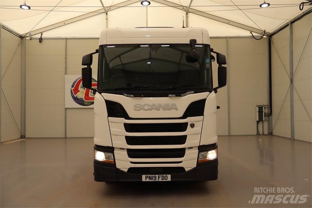 Scania R 450 وحدات الجر