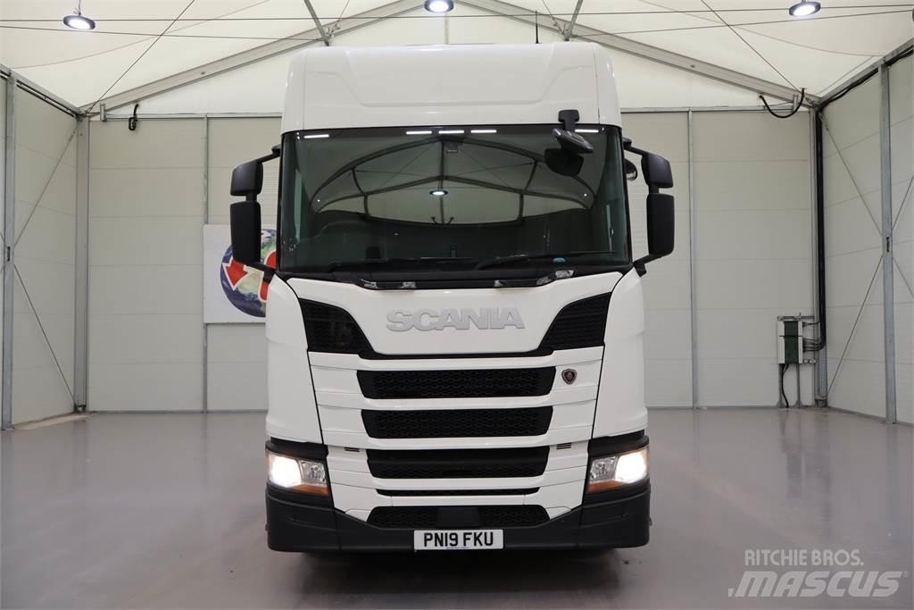 Scania R450 وحدات الجر