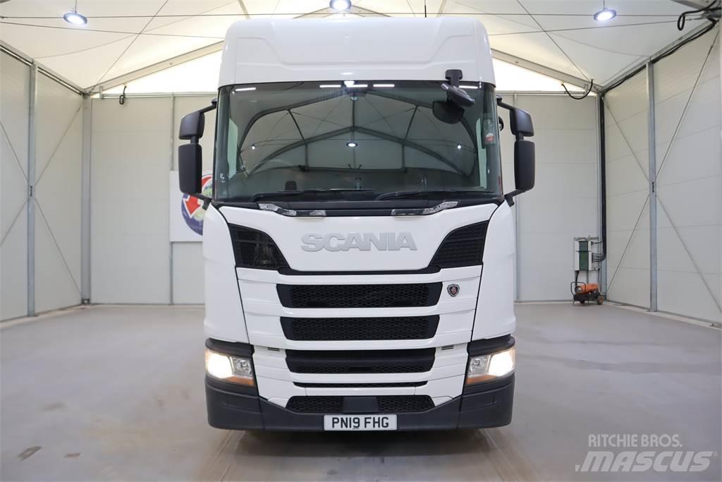 Scania R450 وحدات الجر