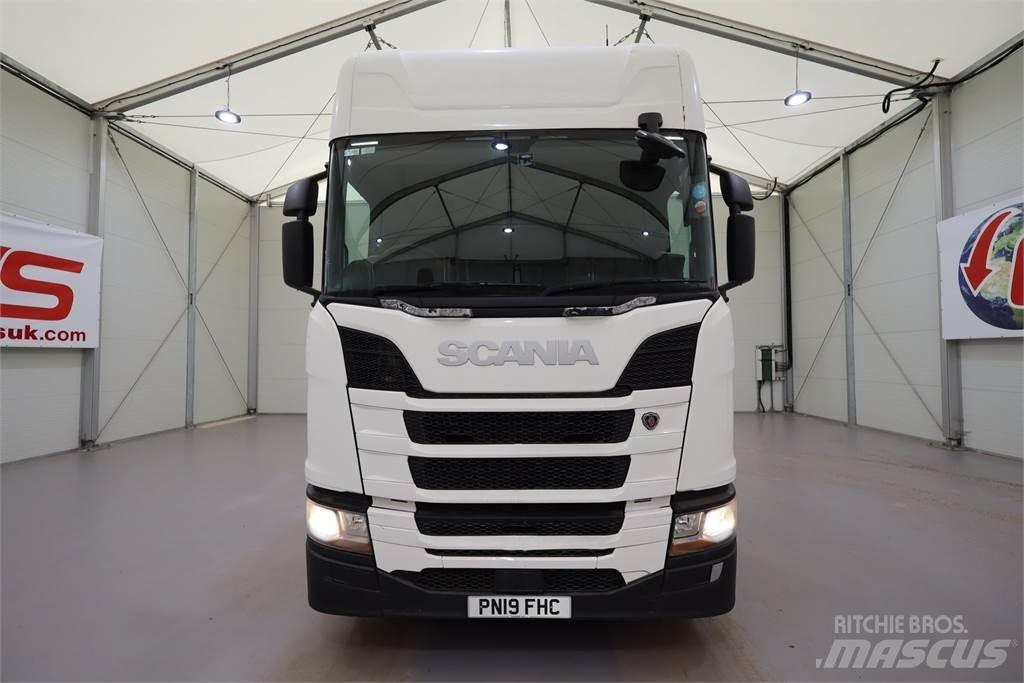 Scania R450 وحدات الجر