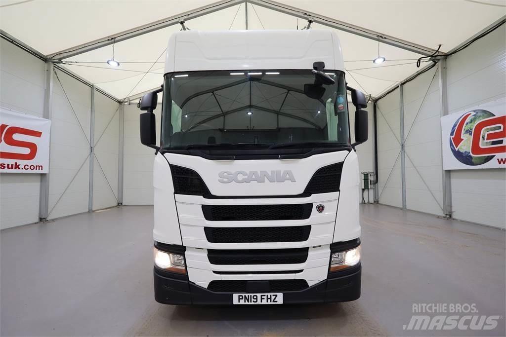 Scania R450 وحدات الجر