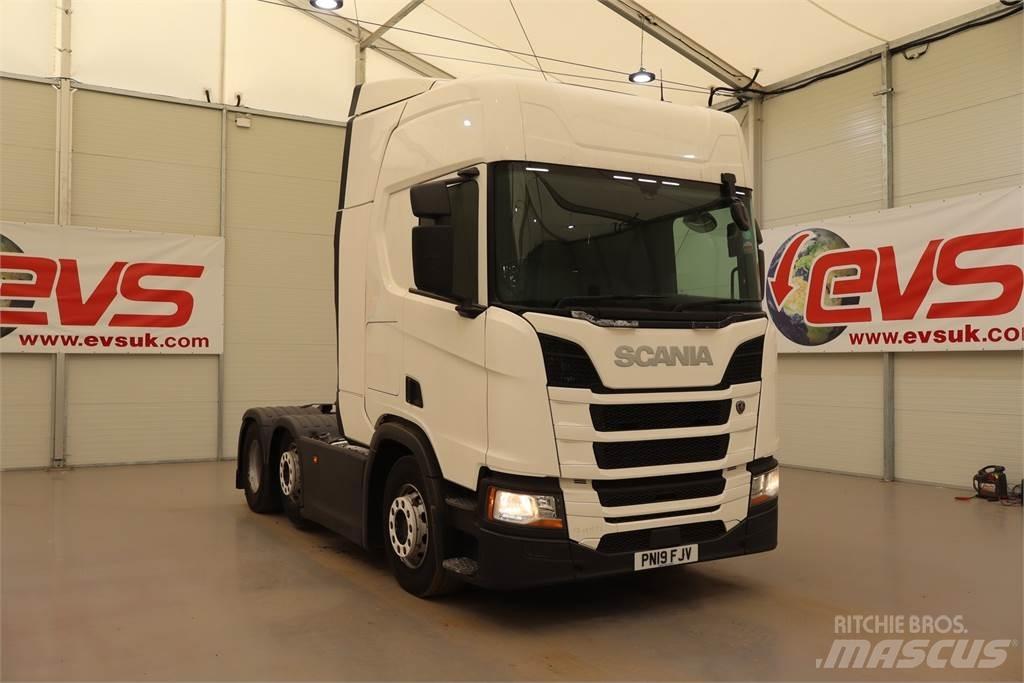 Scania R450 وحدات الجر