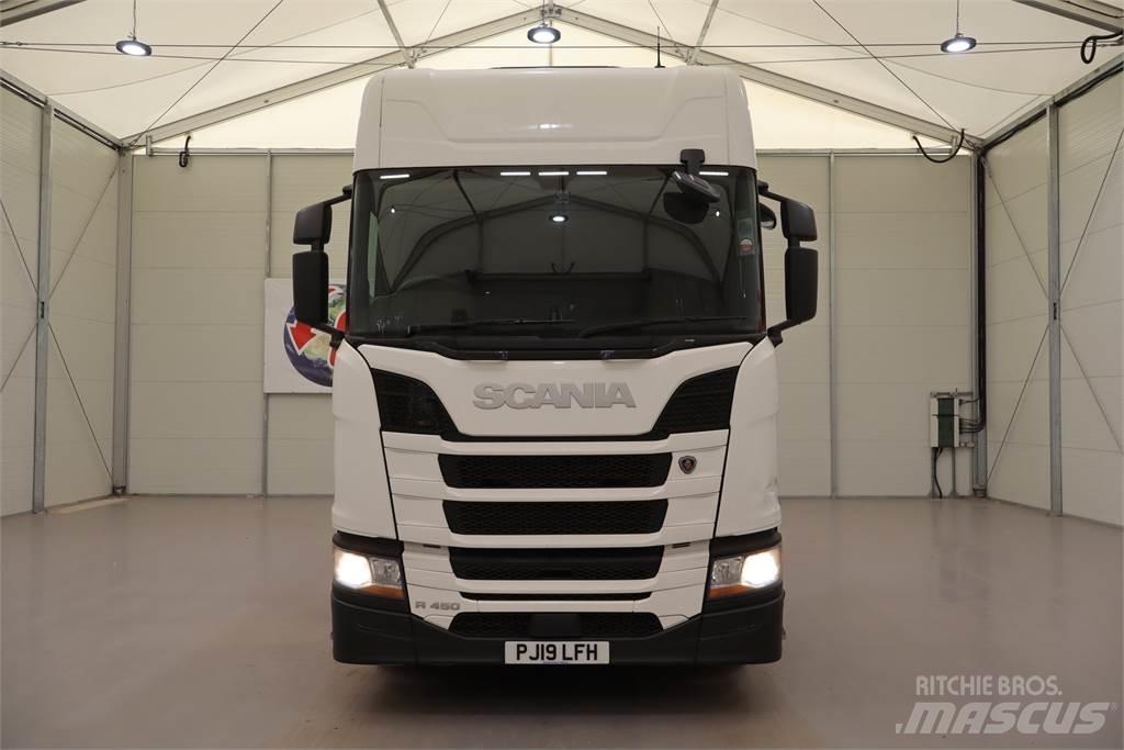 Scania R450 وحدات الجر