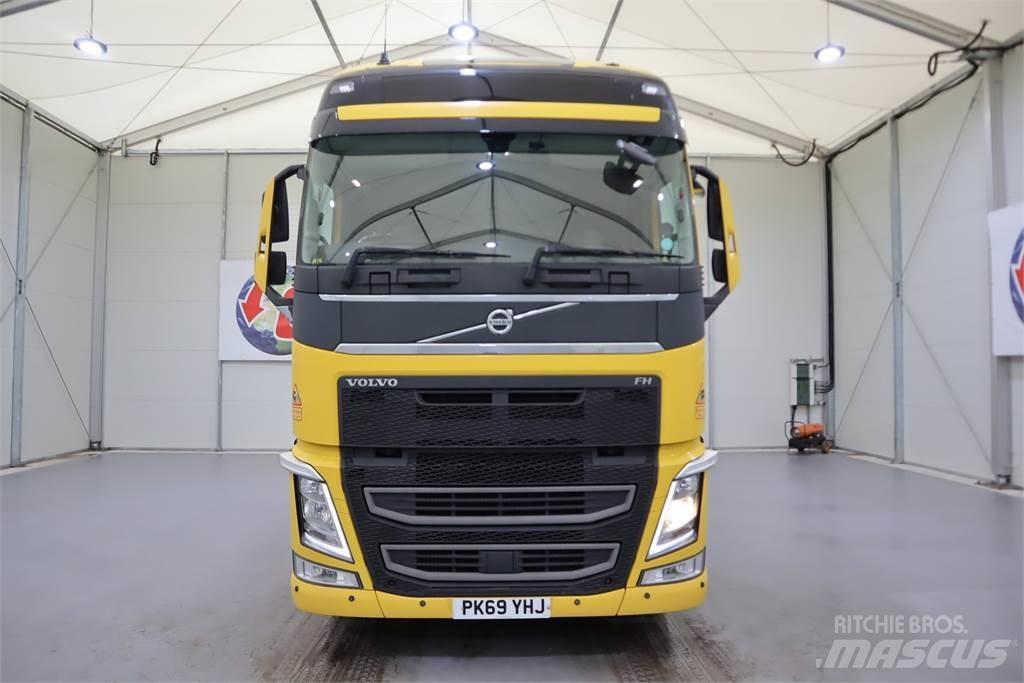 Volvo FH460 وحدات الجر