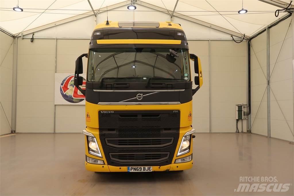 Volvo FH460 وحدات الجر