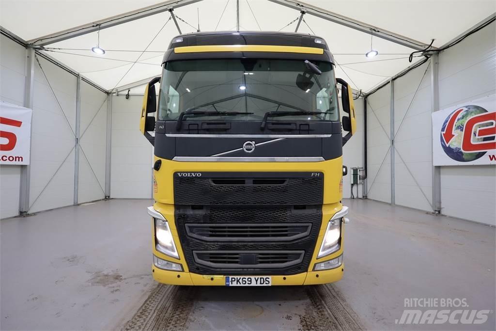 Volvo FH460 وحدات الجر