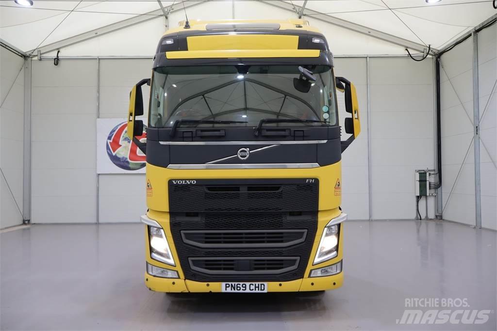 Volvo FH460 وحدات الجر