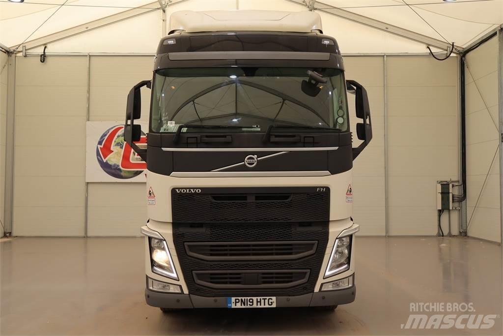 Volvo FH460 وحدات الجر