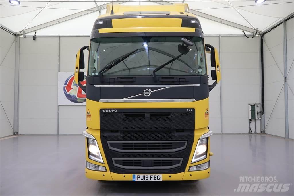 Volvo FH460 وحدات الجر