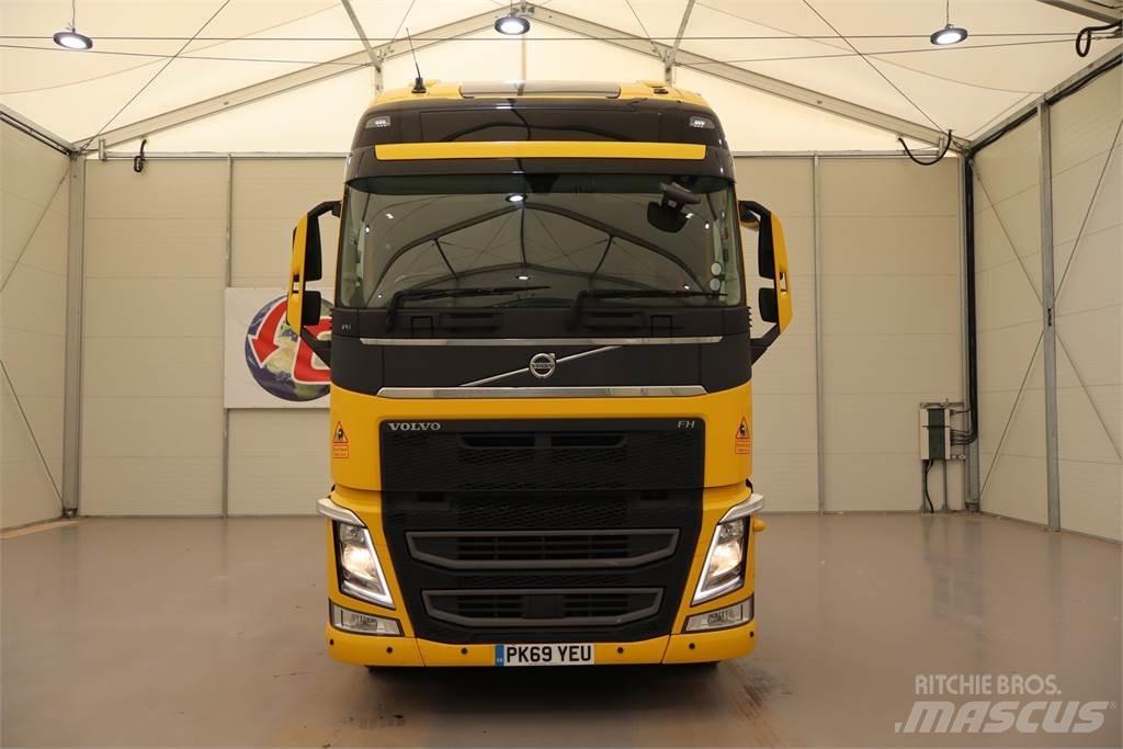 Volvo FH460 وحدات الجر