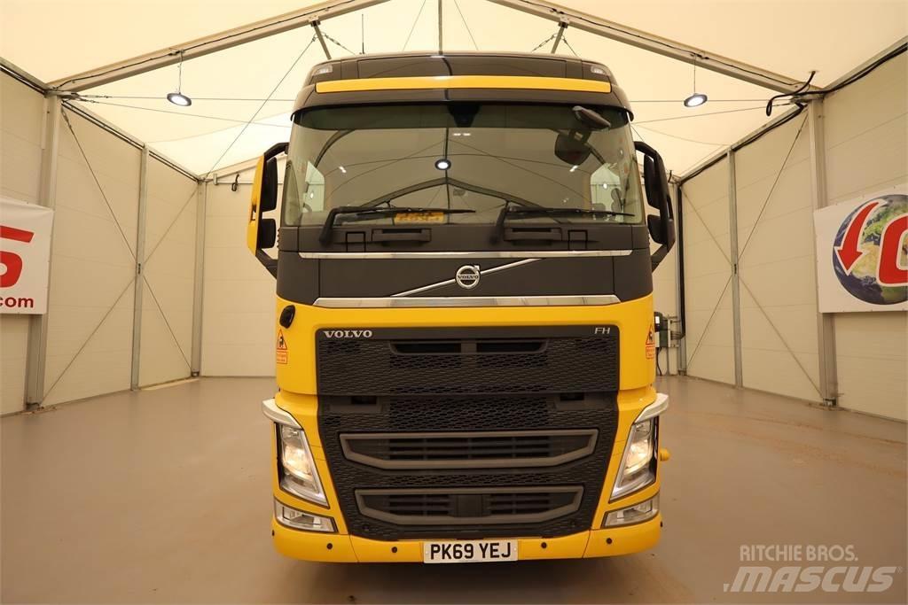 Volvo FH460 وحدات الجر
