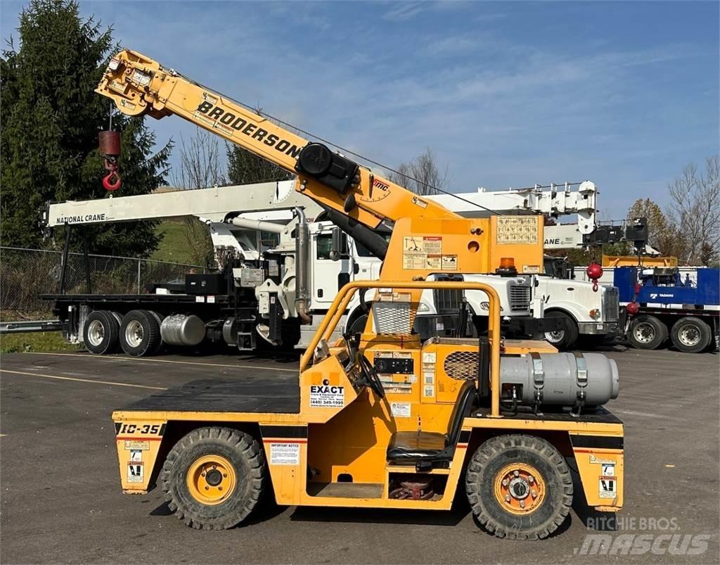 Broderson IC-35-2F رافعات الطرق الوعرة