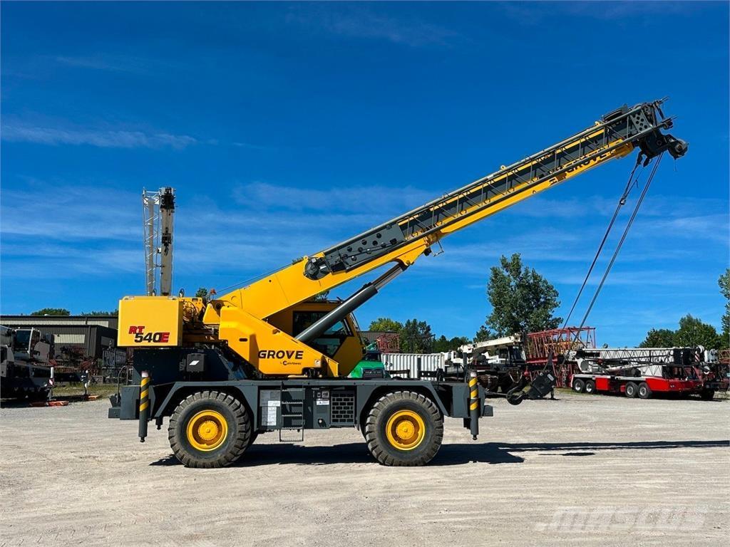 Grove RT540E رافعات الطرق الوعرة