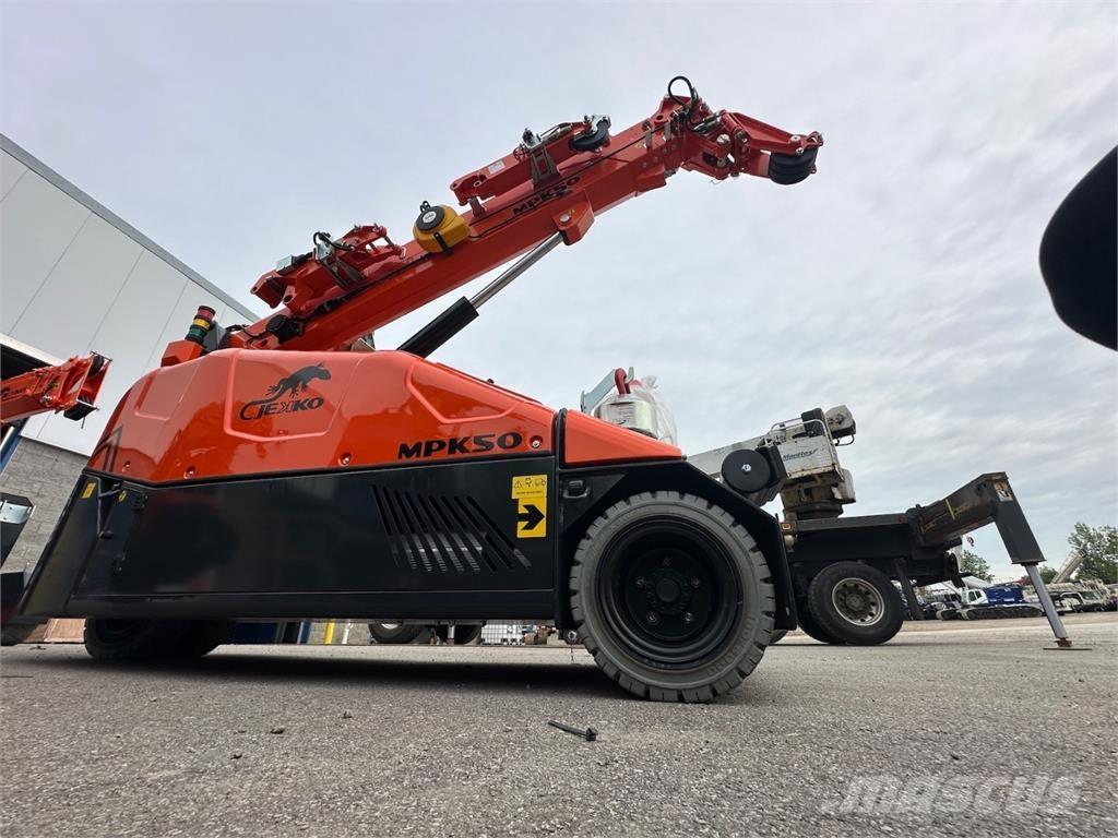 Jekko MPK50 رافعات صغيرة