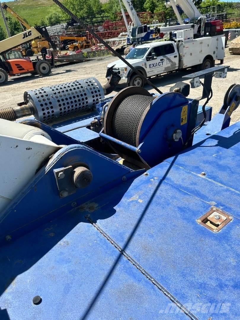Mantis 6010 رافعات مجنزرة