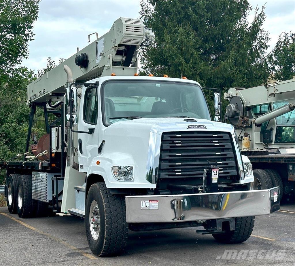 National 900A شاحنات الرافعات