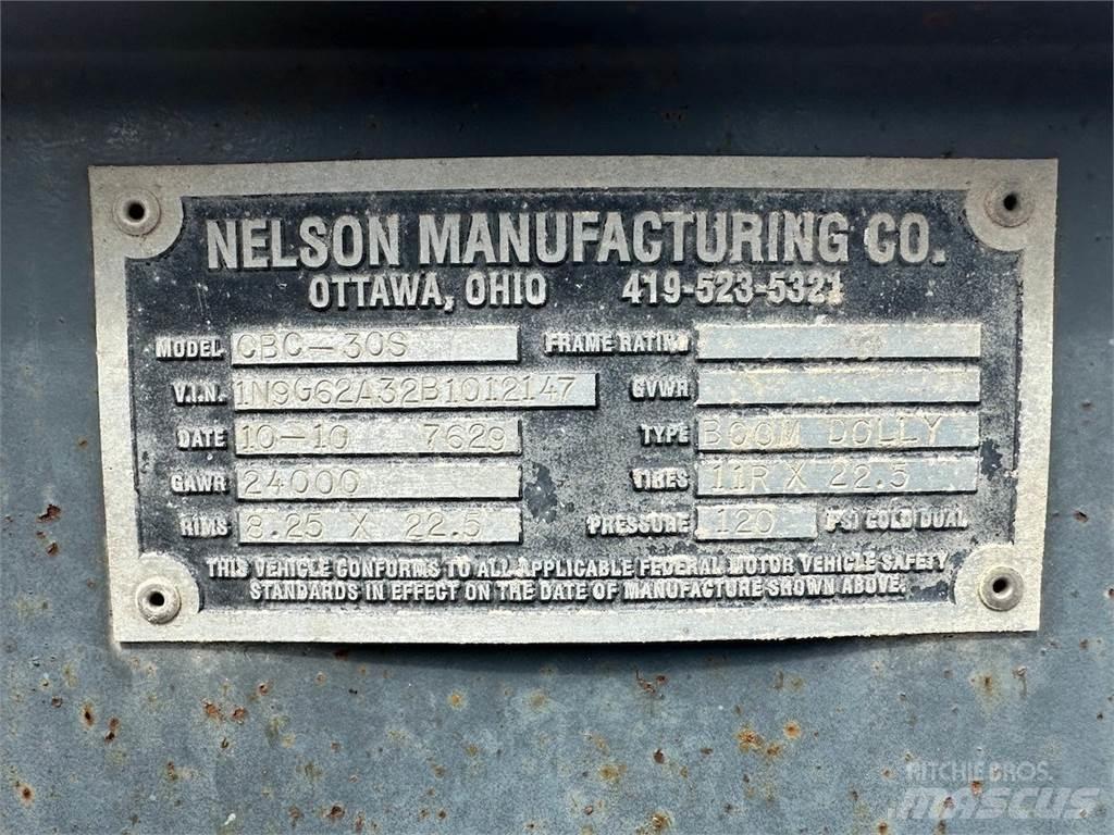 Nelson CBC-30S حاملة نقل رباعية العجلات