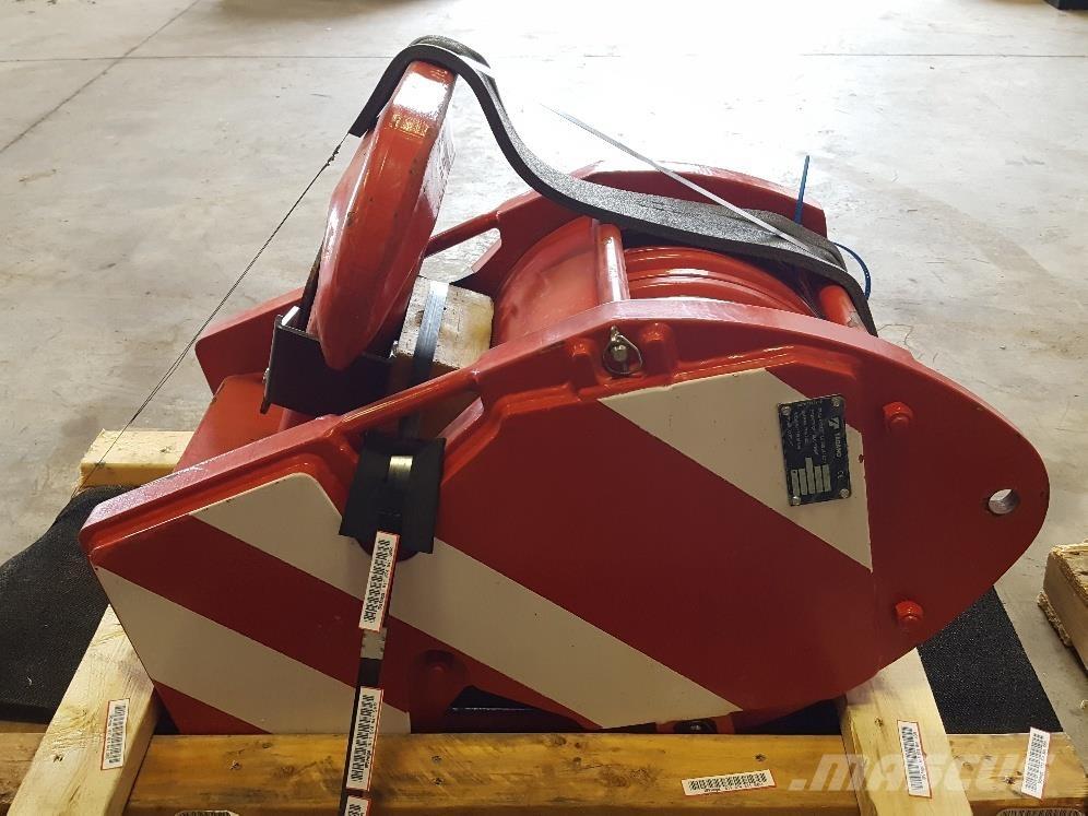 Tadano  أجزاء ومعدات رافعات