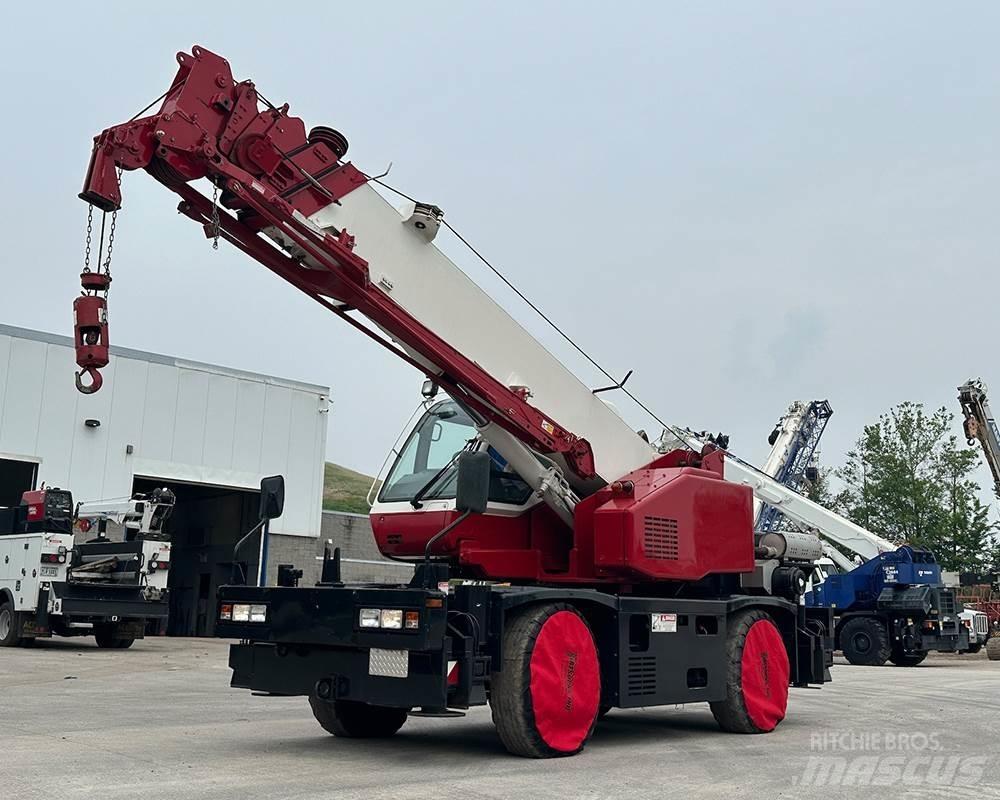 Tadano GR-150XL رافعات الطرق الوعرة