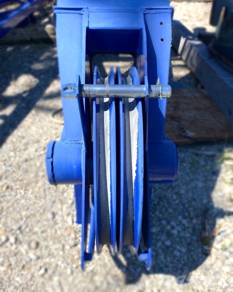  Tadano-Mantis أجزاء ومعدات رافعات