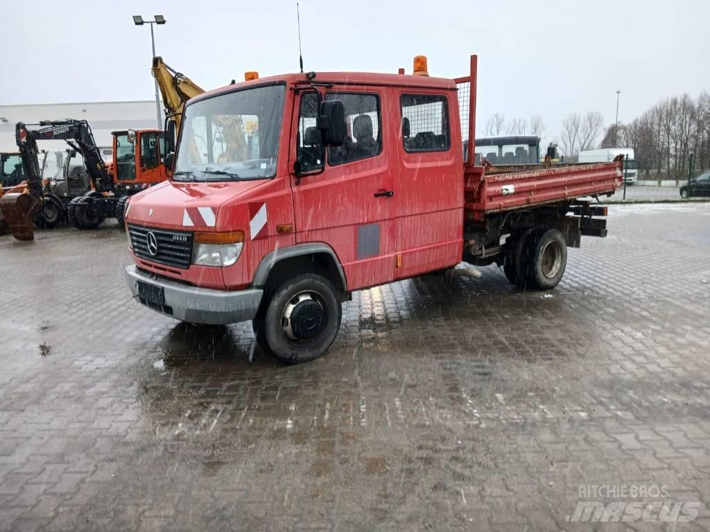 Mercedes-Benz 814 شاحنات قلابة