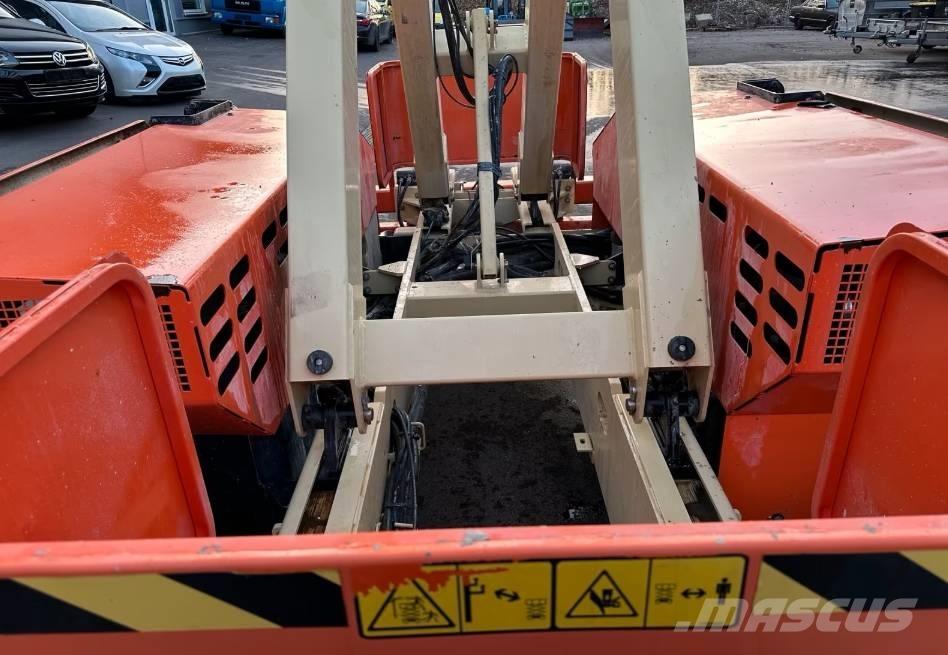 JLG 3394 RT رافعات مقصية الشكل