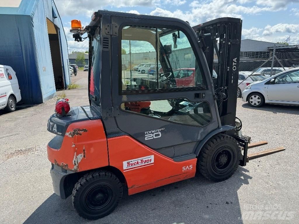 Toyota 06-8FD20F شاحنات الديزل