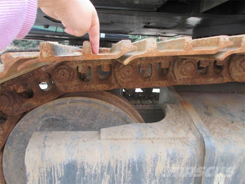 Kobelco SK 260 حفارات زحافة