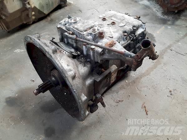 ZF S6-65 علب تروس