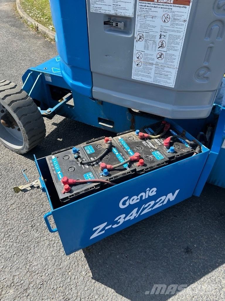 Genie Z 34/22 N رافعات سلة مفصلية