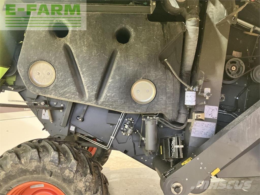 CLAAS tucano 320 حصادات