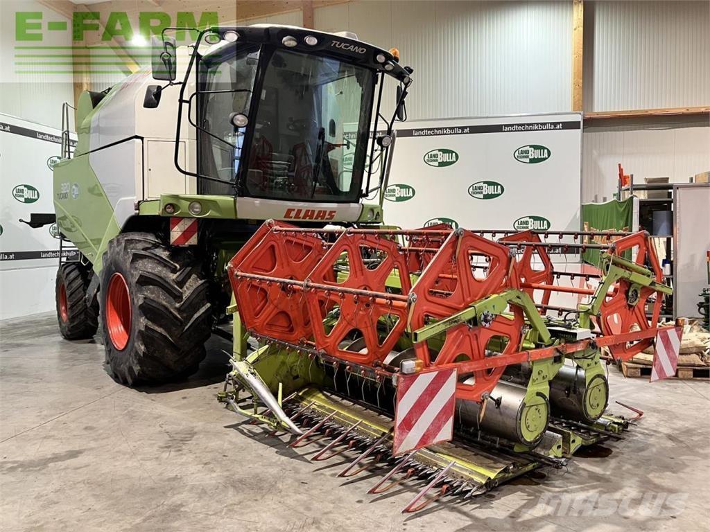 CLAAS tucano 320 حصادات