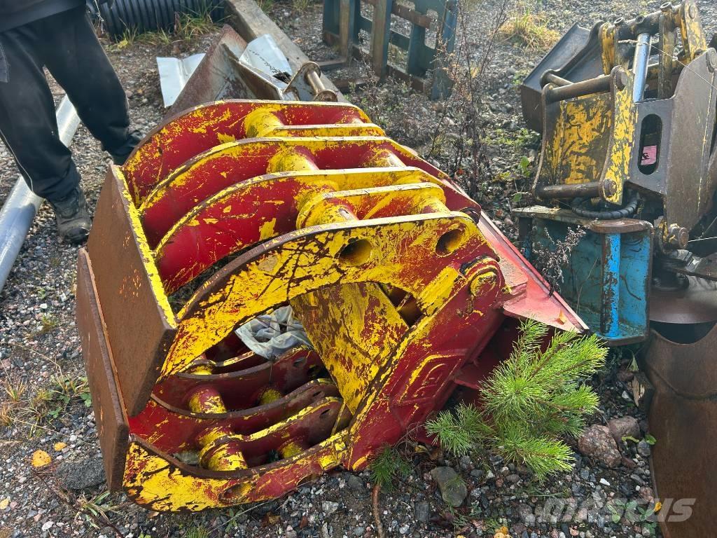 GT purkukoura خطاطيف