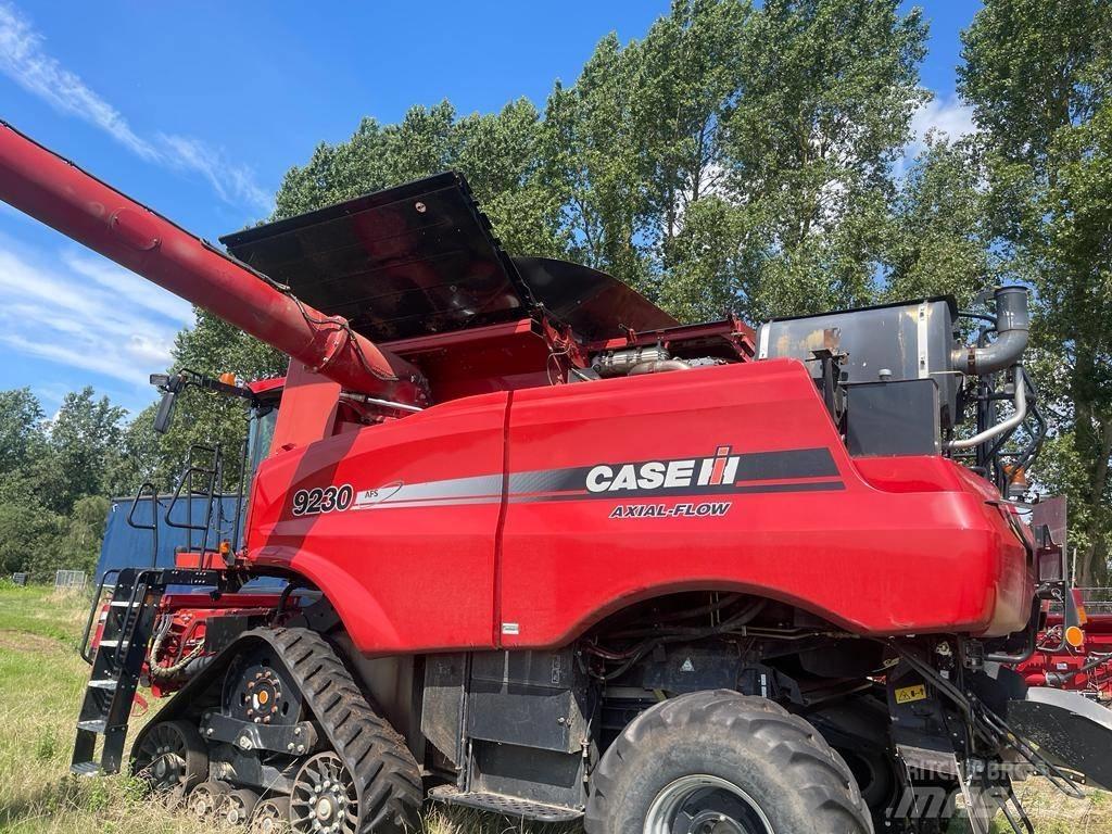 Case IH 9230 حصادات