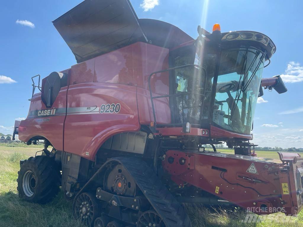 Case IH 9230 حصادات