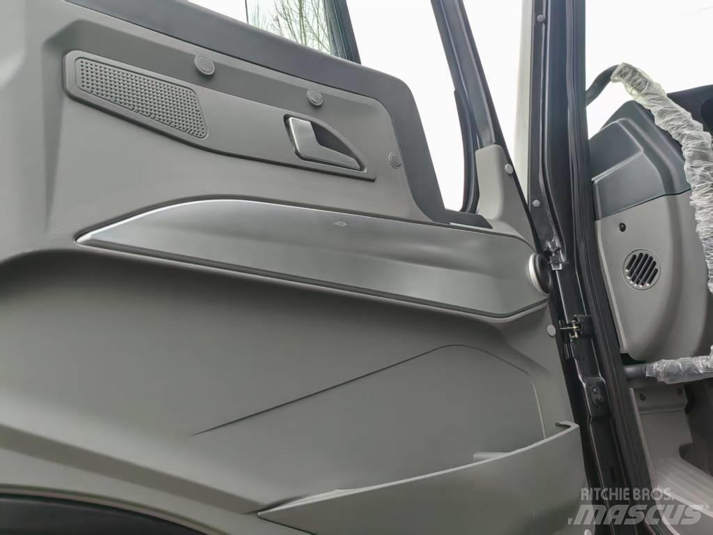 Howo 371 8X4 عربات نقل قلابة للمواقع