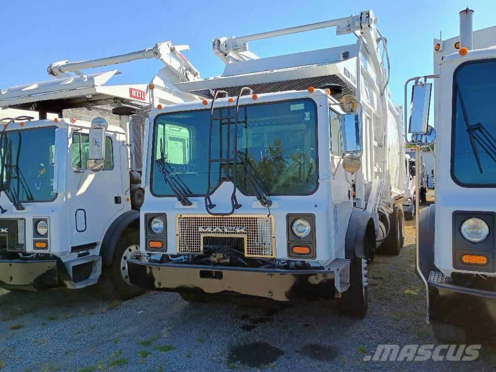 Mack MR شاحنات المخلفات