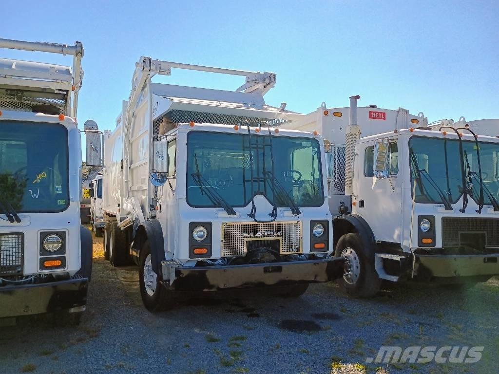 Mack MR شاحنات المخلفات