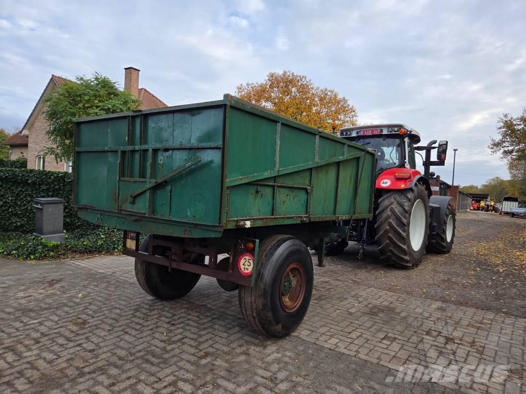 Kipper 750 مقطورات قلابة