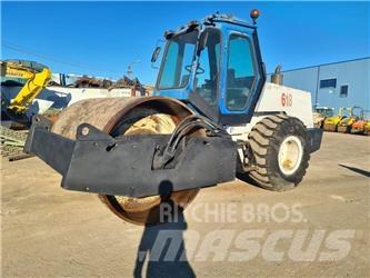 Compactor MV 618 DT ضاغطات التربة