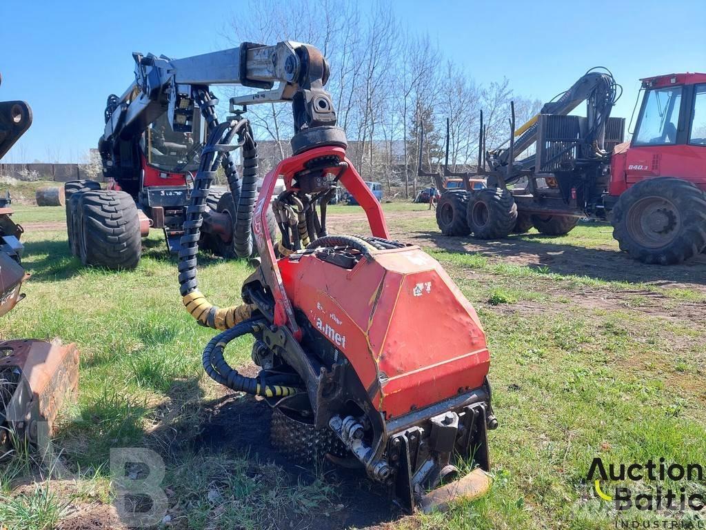 Valmet 911.3 حصادات