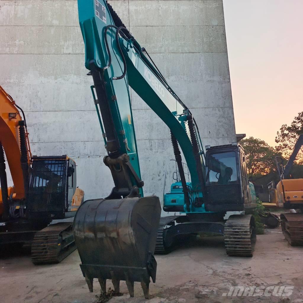 Kobelco SK 200-8 حفارات زحافة