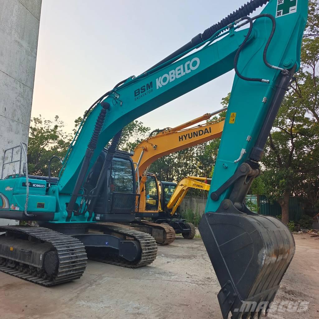Kobelco SK 200-8 حفارات زحافة
