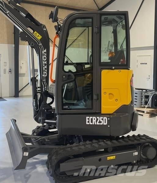 Volvo ECR 25 D حفارات صغيرة أقل من 7 طن (حفارات صغيرة)