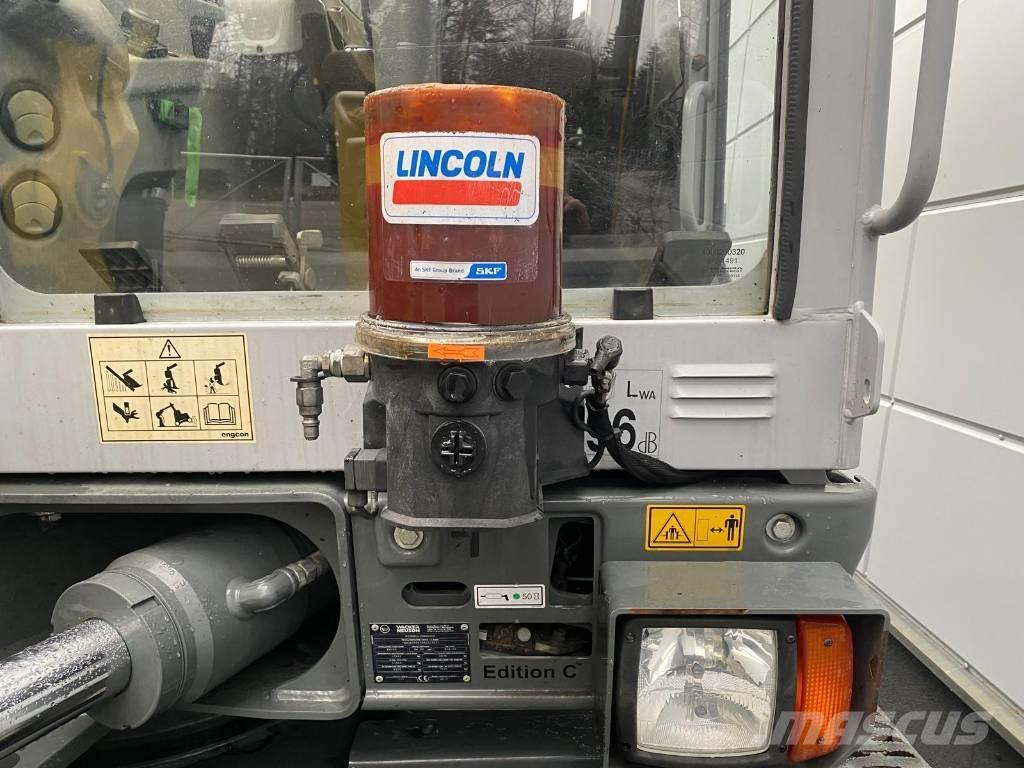 Wacker Neuson EW 100 حفارات بعجل