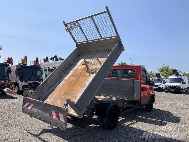 Iveco 35C13 - Tipper شاحنات قلابة