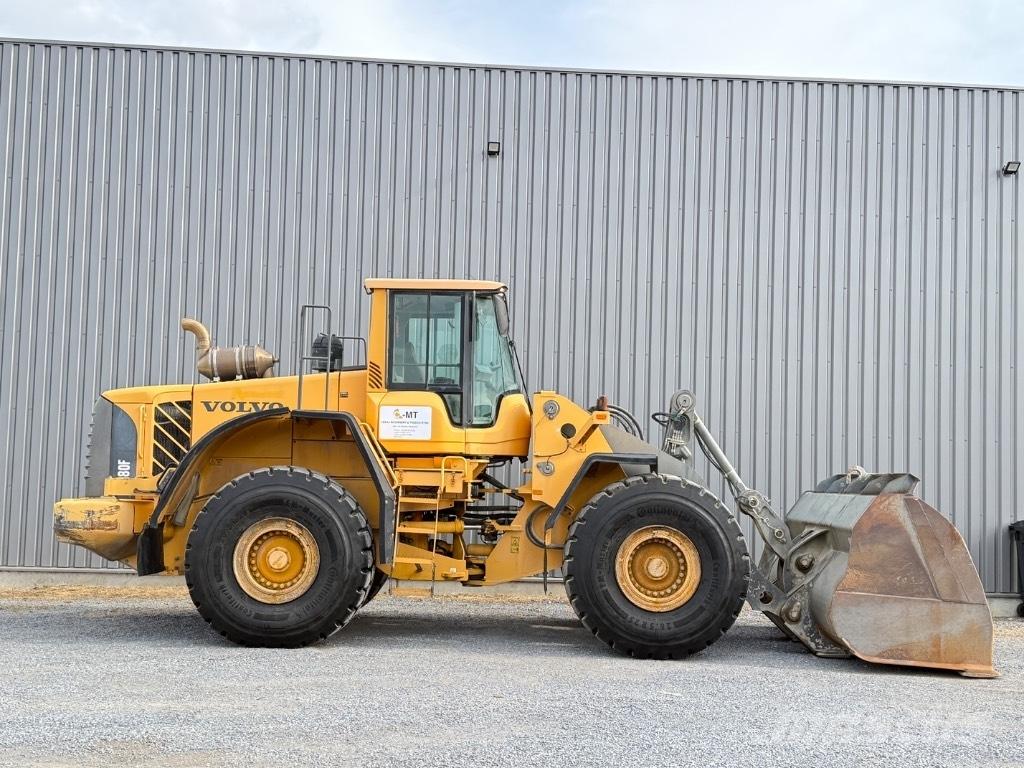 Volvo L 180 F لوادر بعجل