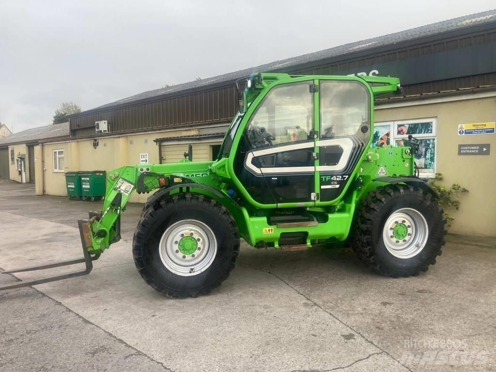 Merlo 42.7 CS معدات مناولة لأغراض الزراعة