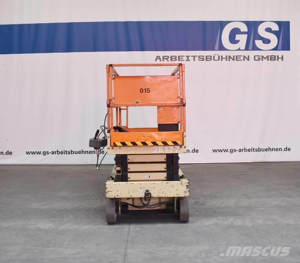 JLG 2646 E 3 رافعات مقصية الشكل