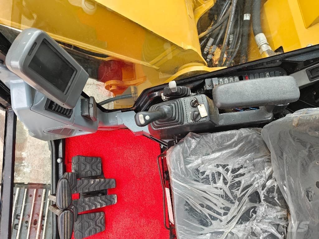 CAT 308 E حفارات زحافة
